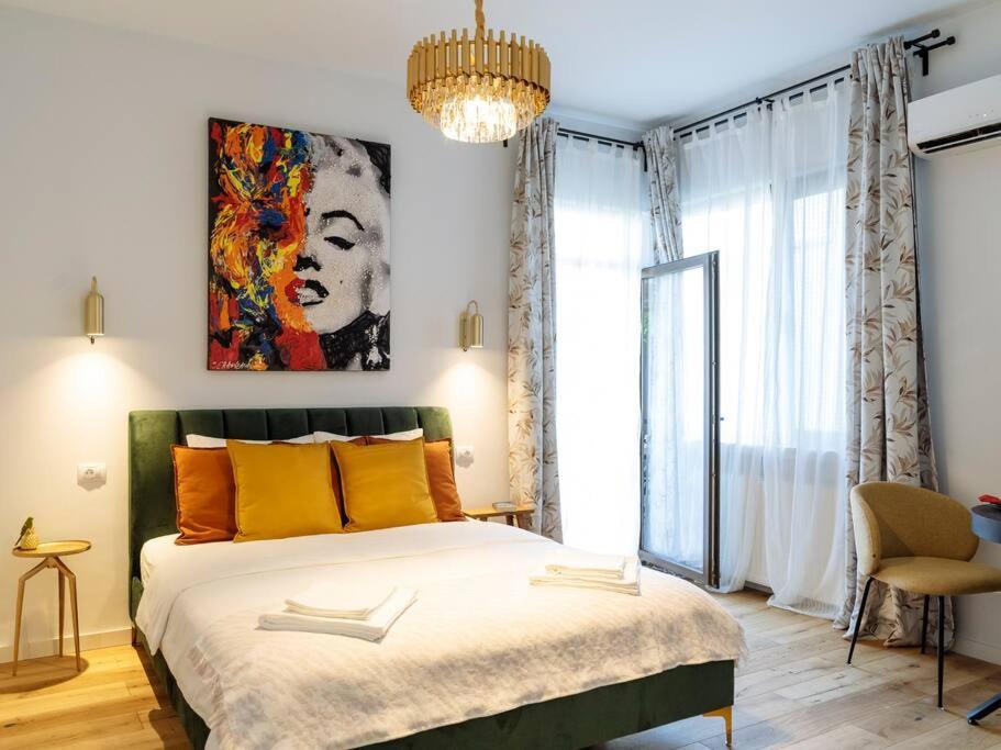 Le Bijou De Marilyn Apartment Bucureşti Ngoại thất bức ảnh